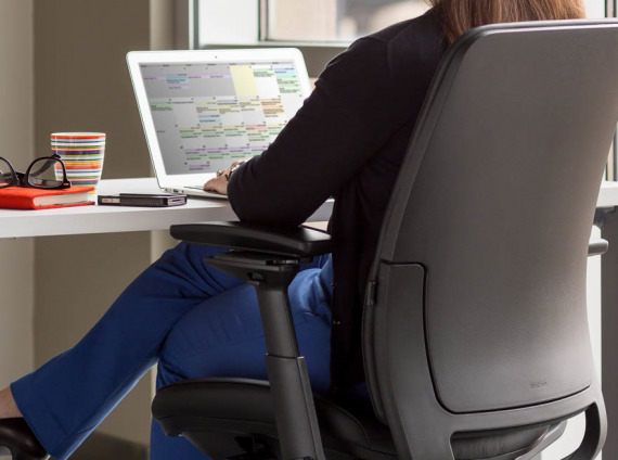 steelcase-amia-leather-office-chair-stc231-5__87630.1489686928.1217.655